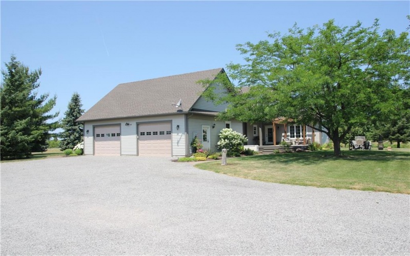 1601 CONCESSION 2 Road, Niagara-on-the-Lake, ON, 4 Bedrooms Bedrooms, ,2.1 BathroomsBathrooms,Residential,For Sale,CONCESSION 2,30818750